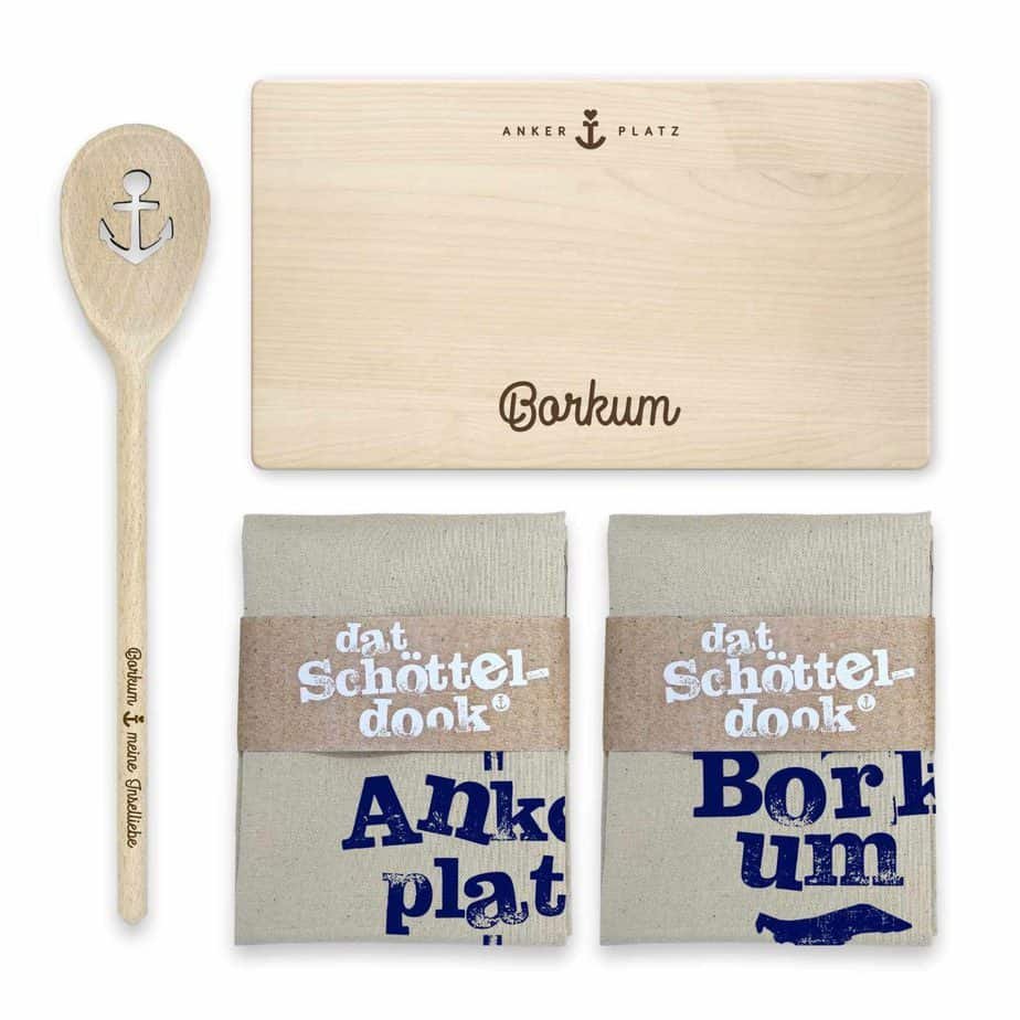 Geschenkset Borkum Frühstücksbrett, Kochlöffel und Geschirrtücher