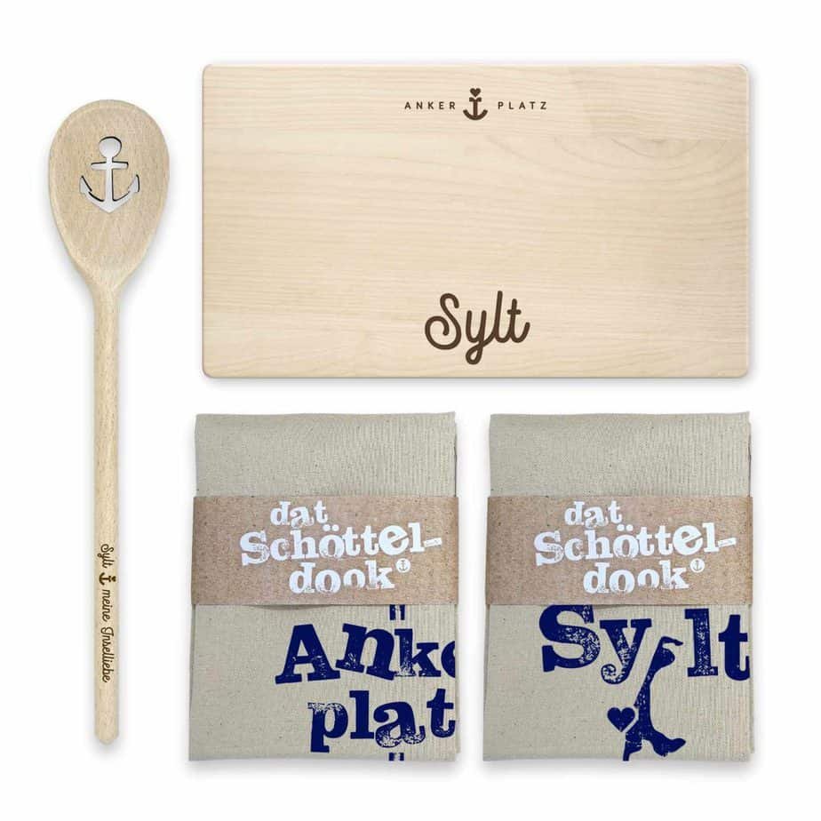 Geschenkset Sylt Frühstücksbrett, Kochlöffel und Geschirrtücher