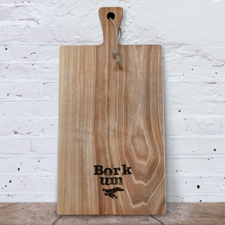 Schneidbrett mit Griff Borkum - NORDIG Inselliebe
