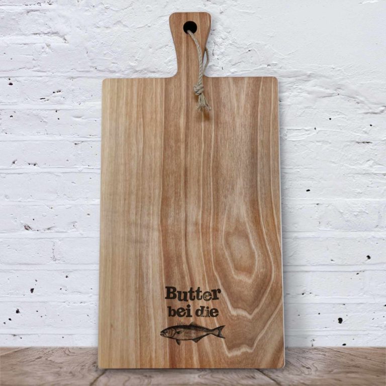 Wangerooge | NORDIG Inselliebe Schneidbrett mit Griff Butter bei die Fische - NORDIG Inselliebe