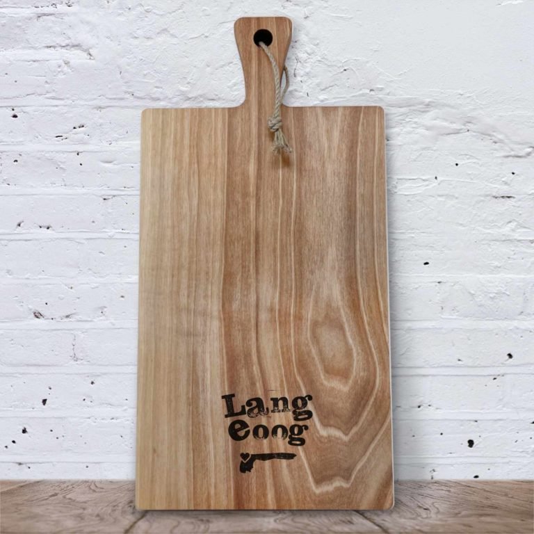 Schneidbrett mit Griff Langeoog - NORDIG Inselliebe